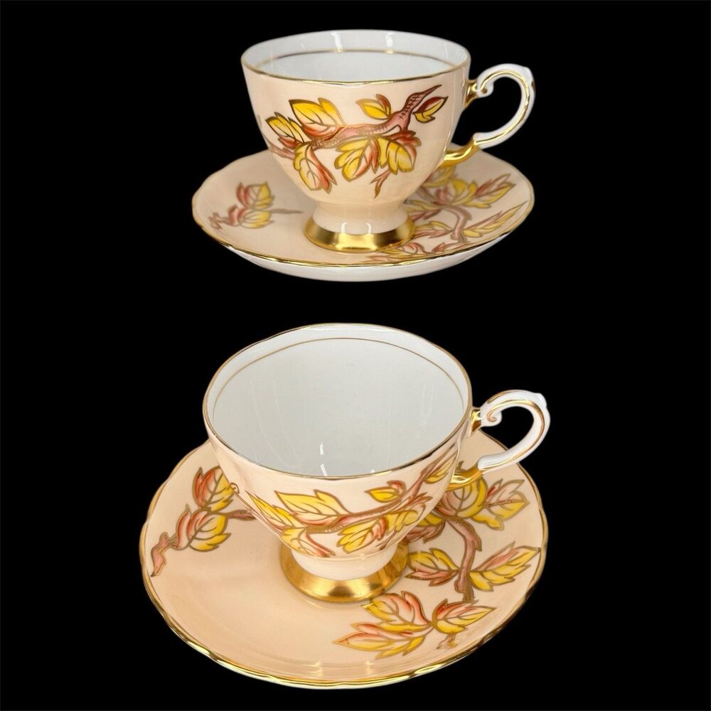Tuscan Fine English Bone China 2 Cups + 2 Saucer Set Branch Leaf Gold Gild Cream